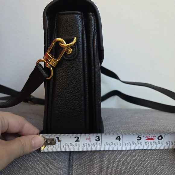 Black Crossbody Bag - Picture 7 of 10